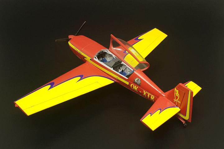 Produktbild Brengun EXTRA EA300L 3 blade propeller