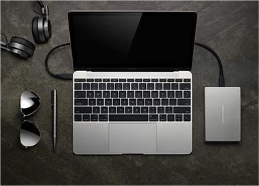Actual product image LaCie Porsche Design Mobile USB-C (2 TB)