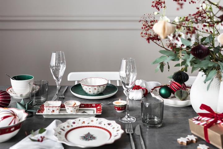 Produktbild Villeroy & Boch Teelichthalter rot Toy's Delight (1 x, 6 x 6 x 4 cm)