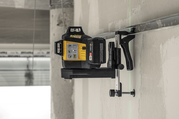 Image du produit Stabila LAX 600 G, système 12 V, 5-pcs Laser multiligne auto-nivelant Portée (max.) : 40m