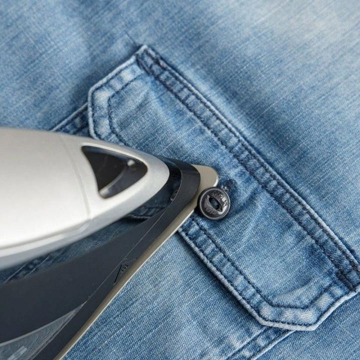 Actual product image Taurus Steam Iron Geyser ECO 3200 (220 g/min)