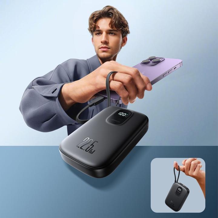 Productafbeelding Joyroom JR-PBF18 22.5W 10000mAh Powerbank with Built-in Lightning Cable + USB-C Cable 0.25 cm - Blac (10000 mAh, 22.50 W, 38.50 Wh)