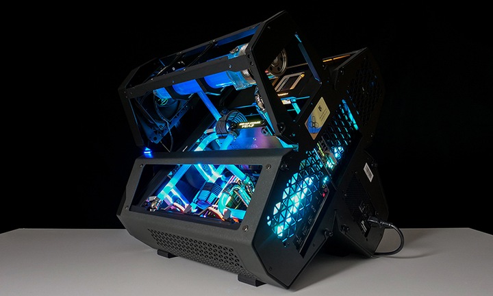 Actual product image Deepcool Quadstellar (ATX, Mini-ITX, E-ATX)