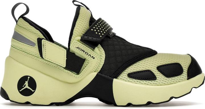 Produktbild Jordan Women's Trunner LX (38)