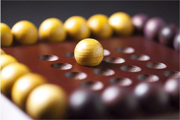 Actual product image Gigamic Pylos Classic (English, French, German, Italian, 2 Players)