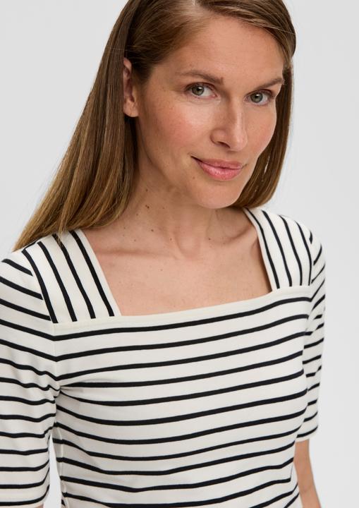 Produktbild S.Oliver T-Shirt T-Shirt mit Karree-Ausschnitt (34)