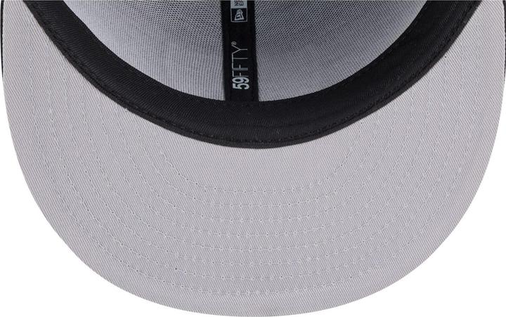Actual product image New Era 59Fifty DOG EAR Winter Cap Las Vegas Raiders - 7 5/8 (7 5/8)