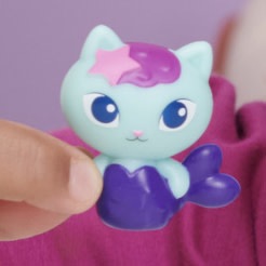 Actual product image Spin Master Gabby's Dollhouse, personaggio Pandy Paws da collezione da 5,1 cm, giocattolo per bambine e bambini