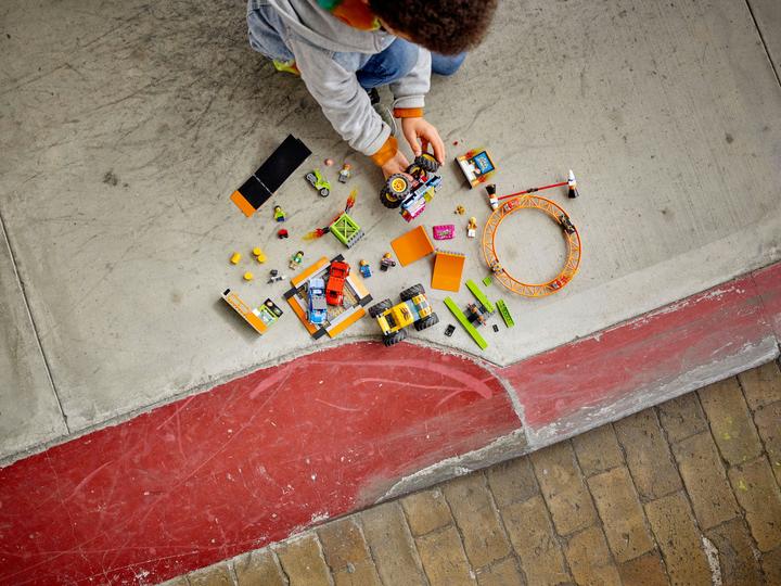 Actual product image LEGO Stunt show arena (60295, LEGO City)