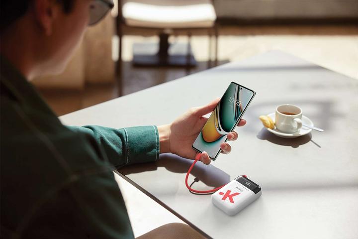 Produktbild Skross Reload 10 Travel (10000 mAh, 22 W, 37 Wh)