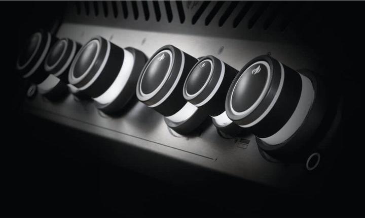 Produktbild Napoleon Grill Rogue 525SE (26.10 kW)