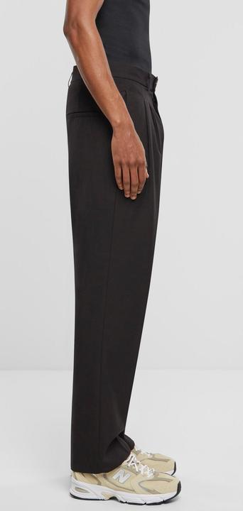 Actual product image Urban Classics Double Pleated Pants - 139275 (40)