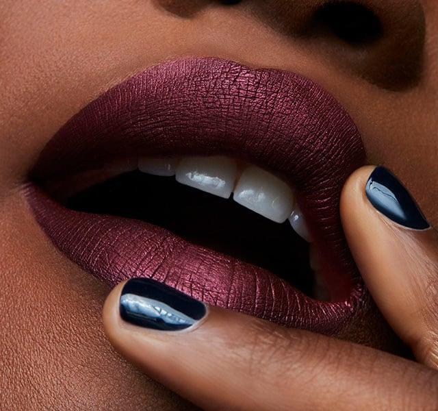 Image du produit MAC Cosmetics Lipcolour liquide Retro Matte (Crowned)