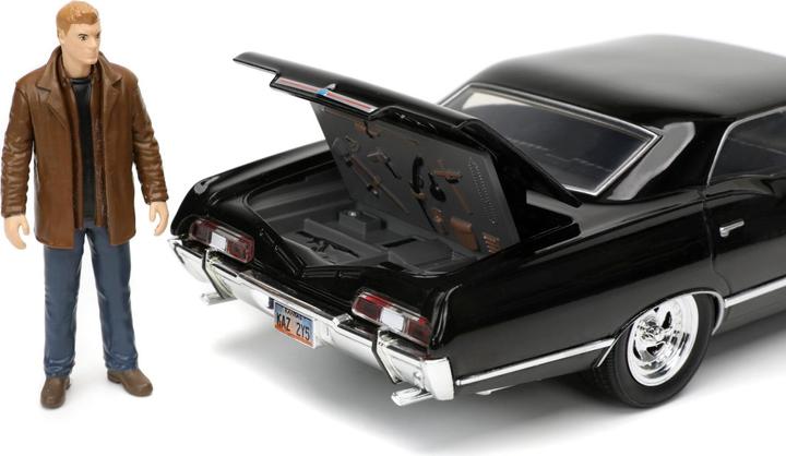 Image du produit Jada Supernatural 1/24 Hollywood Rides 1967 Chevrolet Impala Sport Sedan avec Dean Winchester figurine