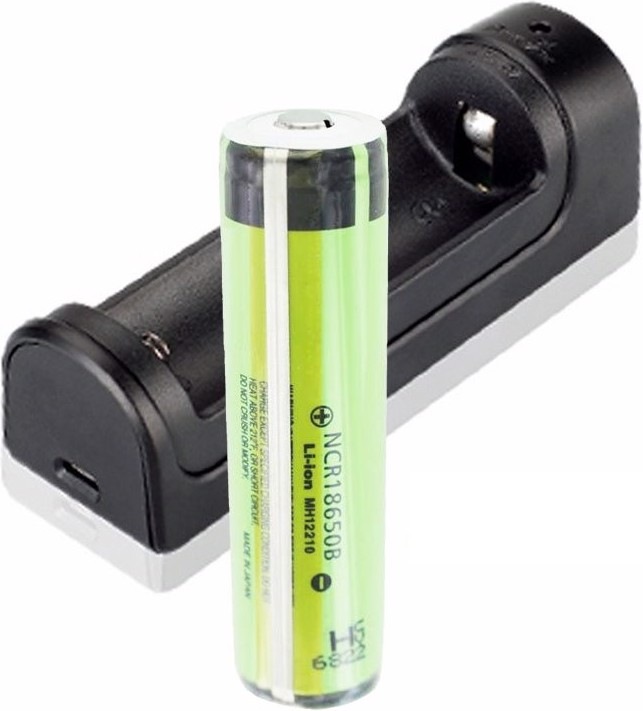 Actual product image Panasonic 18650 battery with protection circuit and fast charger (1 pcs., 18650, 3400 mAh, Battery + charger)