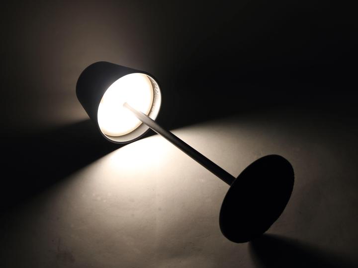 Image du produit DayLite LED-Tischleuchte PBG-1238, 4W, 200lm, RGBW, Akku, schwarz (200 lm)