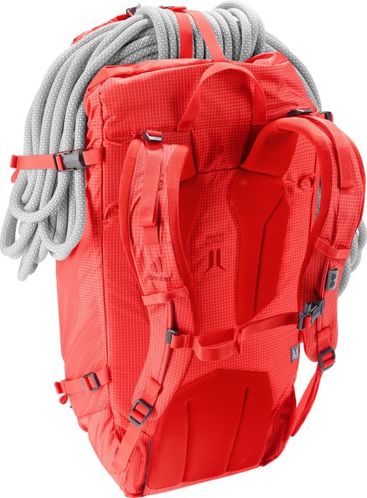 Actual product image Deuter Guide 42 + 6 (42 l)