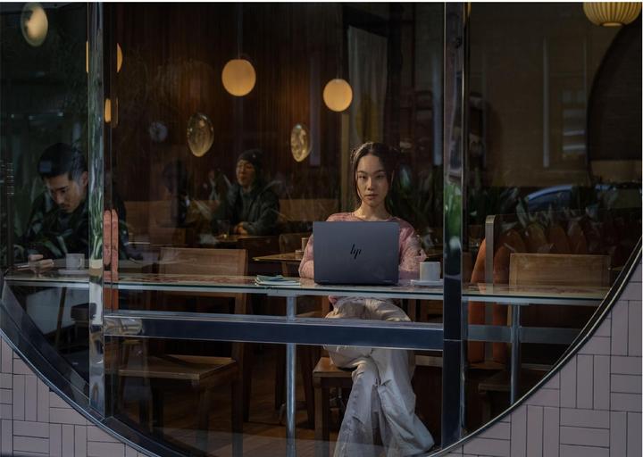 Produktbild HP OmniBook X FlipNGAI 14-fm0177ng (14", 1000 GB, 32 GB, DE, Intel Core Ultra 7 258V)