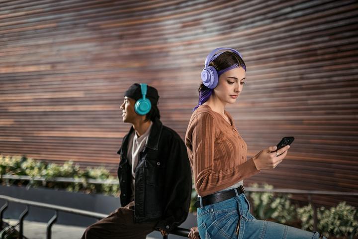 Produktbild SteelSeries Arctis Nova 3PW Lavender (Kabellos)