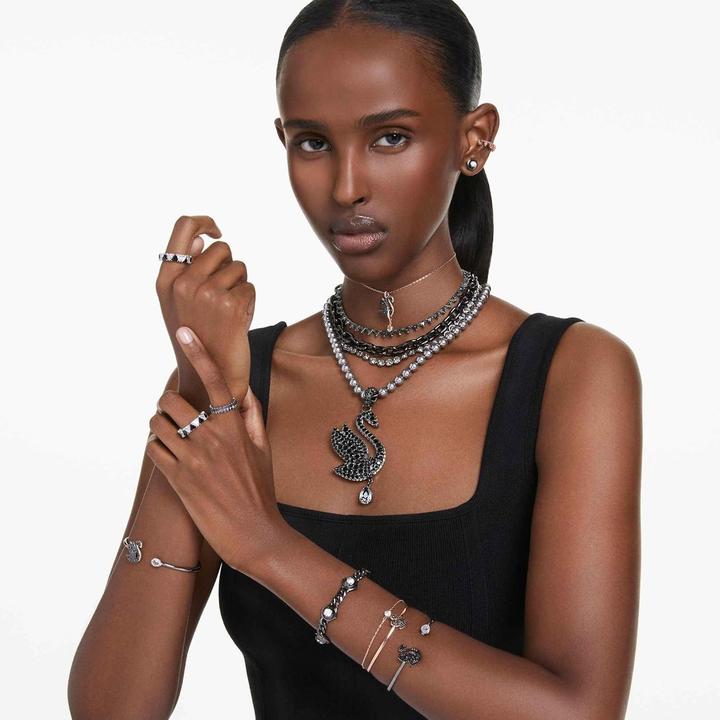 Actual product image Swarovski Iconic Swan Bangle Swan Black Rose Gold (Swarovski Metal)