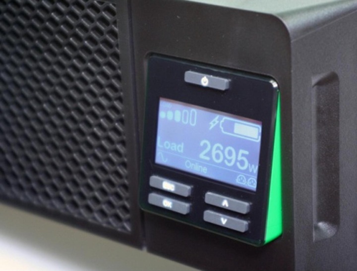 Produktbild APC SRT2200XLI Smart-UPS SRT 2200 VA (2200 VA, 1980 W, Online-Doppelwandler USV)