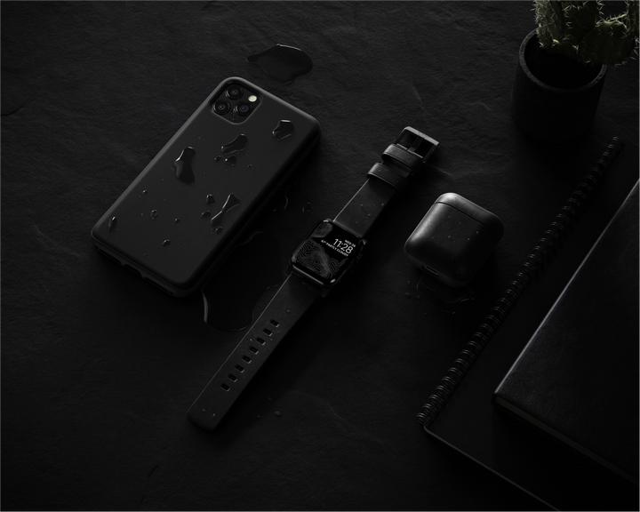 Actual product image Nomad Modern Strap (44 mm, Leather)