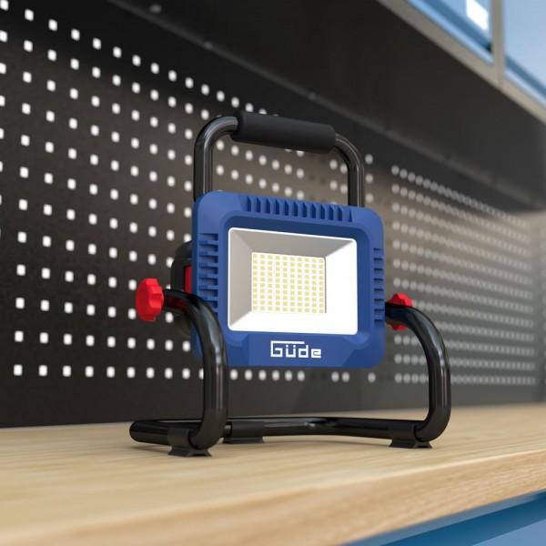 Produktbild Güde Akku-LED-Strahler » LS-18 « Set inkl. - Akku & Ladegerät (2000 lm)
