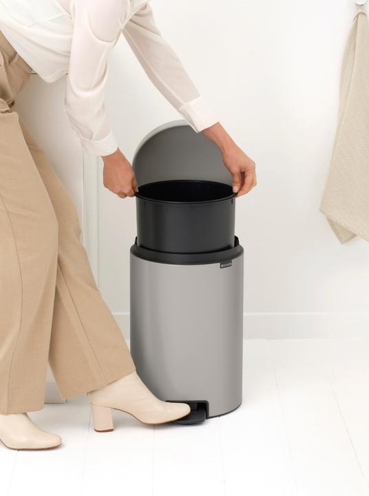 Actual product image Brabantia Treteimer NewIcon 20 l (20 l)