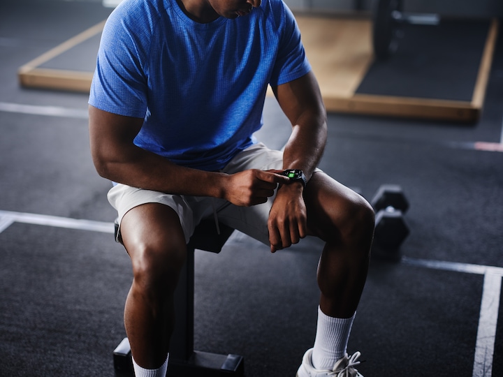 Produktbild Amazfit Bip 6 Dunkelgrau