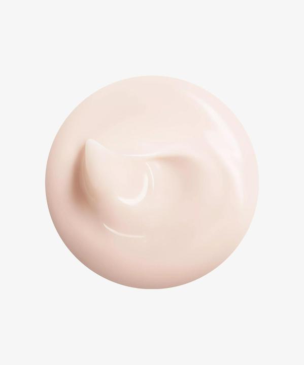 Actual product image Shiseido Vital Perfection Uplifting & Firming (50 ml, Day cream, SPF 30)