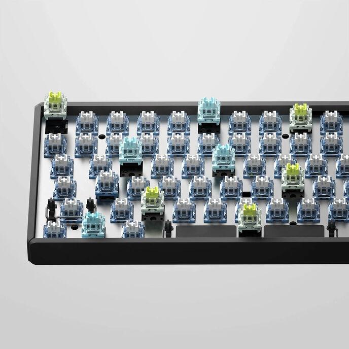 Actual product image Iqunix F97 Dark Side Wireless Gaming Keyboard, RGB - MX Brown Switches (DE, Wireless, Cable)