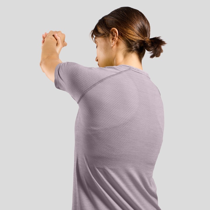 Actual product image Odlo Essentials (L)