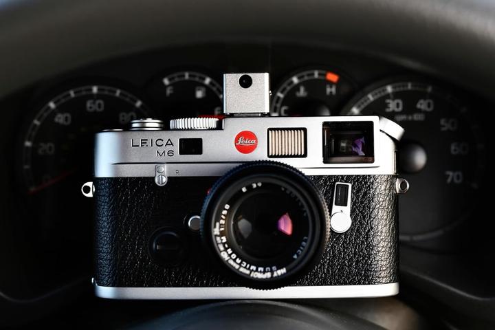 Actual product image Anton Kunze KMQ OLED Digital Exposure Meter (Light meter)