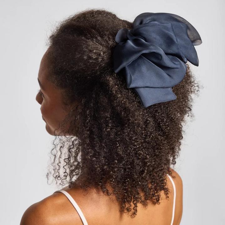 Produktbild Kitsch Haarspange Chiffonschleife Blaue Orchidee (1 Stk.)