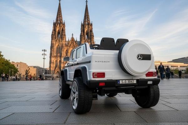 Produktbild Es-toys Kinderfahrzeug – Elektro Auto „Mercedes Maybach G650“ – Lizenziert –2 Sitzer- 24V, 4 Motor (24 V)