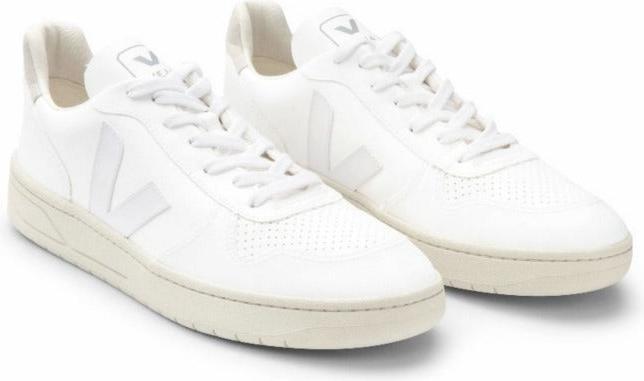 Actual product image Veja V-10 (39)