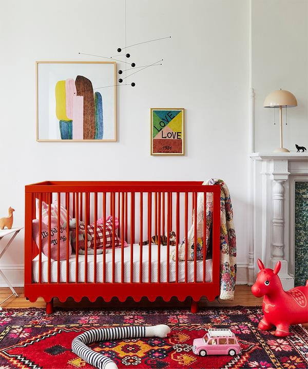 Image du produit Oeuf Lit bébé Moss, Rouge (70 x 140 cm)