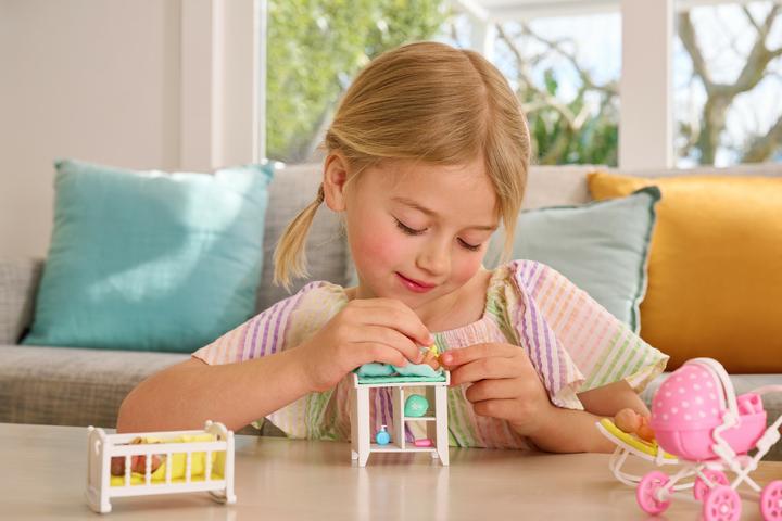 Actual product image Zuru 5 Surprise - My Mini Baby Series 1