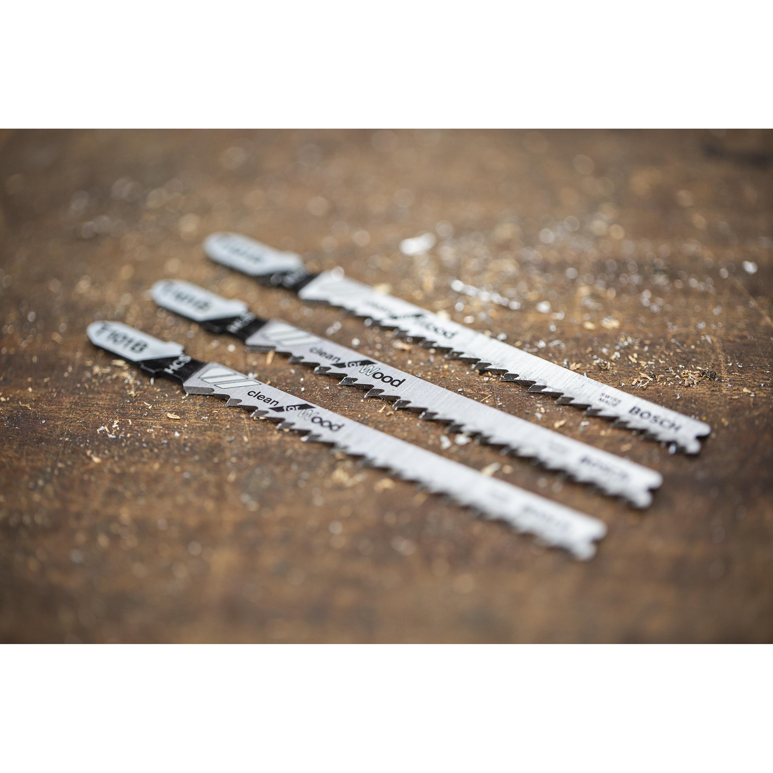 Thumbnail - Bosch Professional Zubehör, Sägeblatt, Stichsägeblatt T 101 B Clean for Wood, 3er-Pack