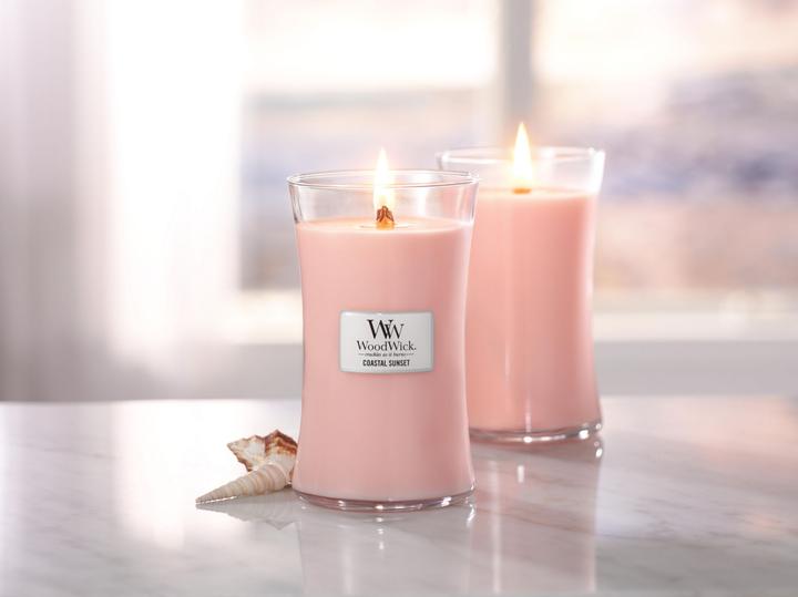 Actual product image WoodWick Coastal Sunset (85 g)