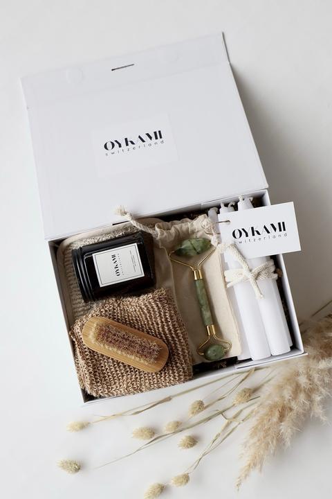 Immagine prodotto Oykami Scatola regalo di bellezza "Tokyo" pietra di giada verde (Set per la cura del corpo)