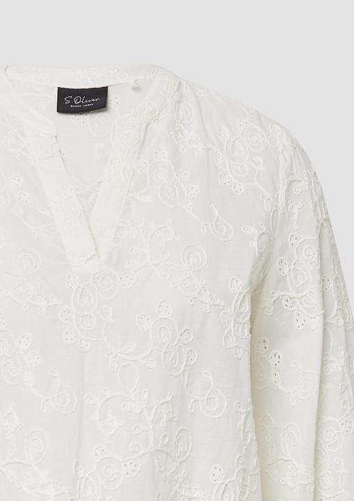 Actual product image S.Oliver Bluse Baumwollbluse mit Stickereien und 3/4-Ärmeln (32)