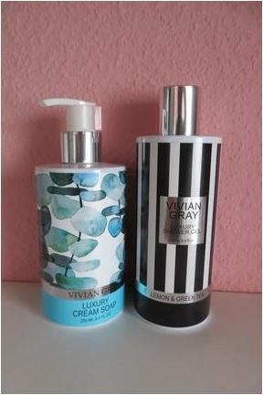 Actual product image Vivian Gray Lemon Tea Hand Soap and Luxury Shower Gel 250ml (250 ml)