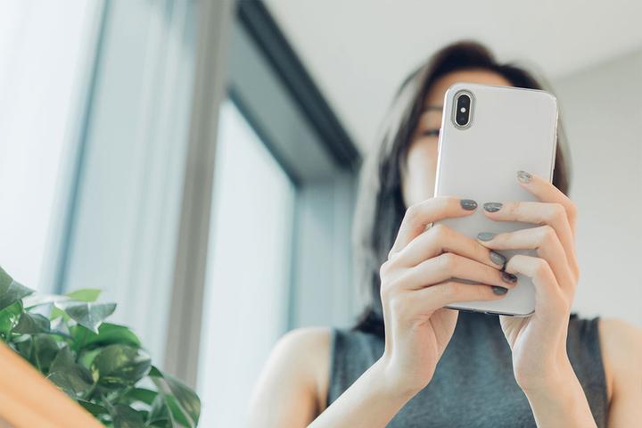 Produktbild Moshi iGlaze Slim Hardshell (Apple iPhone XS Max)