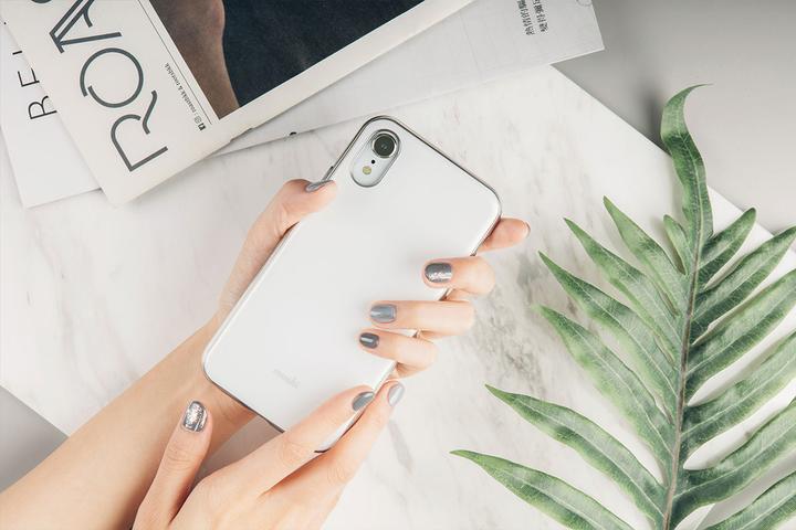 Produktbild Moshi iGlaze Slim Hardshell (Apple iPhone XR)