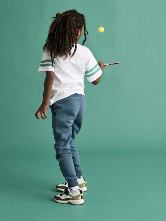 Immagine prodotto Vertbaudet Jungen Sport-T-Shirt mit Tennisprint und Recycling-Baumwolle (158, 164)