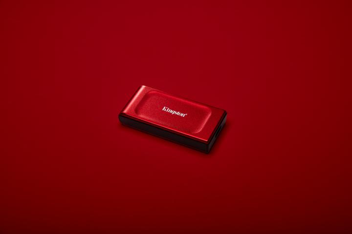 Produktbild Kingston XS1000 Red (1 TB)