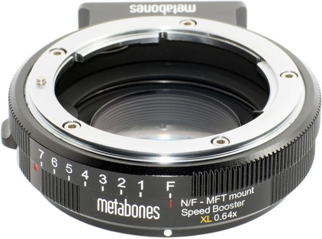 Produktbild Metabones Speed Booster XL Nikon G Objektiv an MFT Kamera