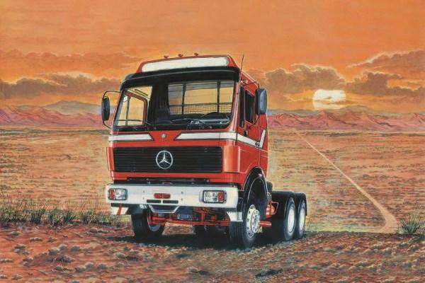 Actual product image Italeri 1:24 Mercedes Benz 2238 6x4