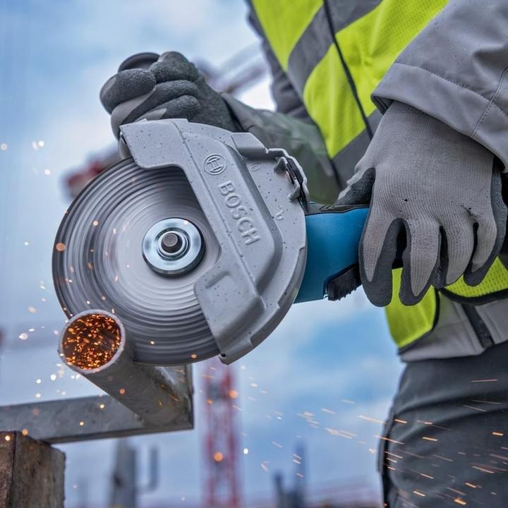 Image du produit Bosch Professional GWS 18V-180 P L-BOXX (180 mm)